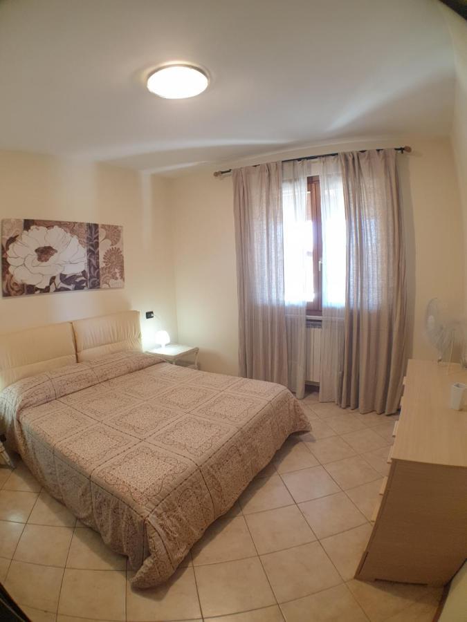 La Fenice Holiday Apartment Manerba del Garda Kültér fotó