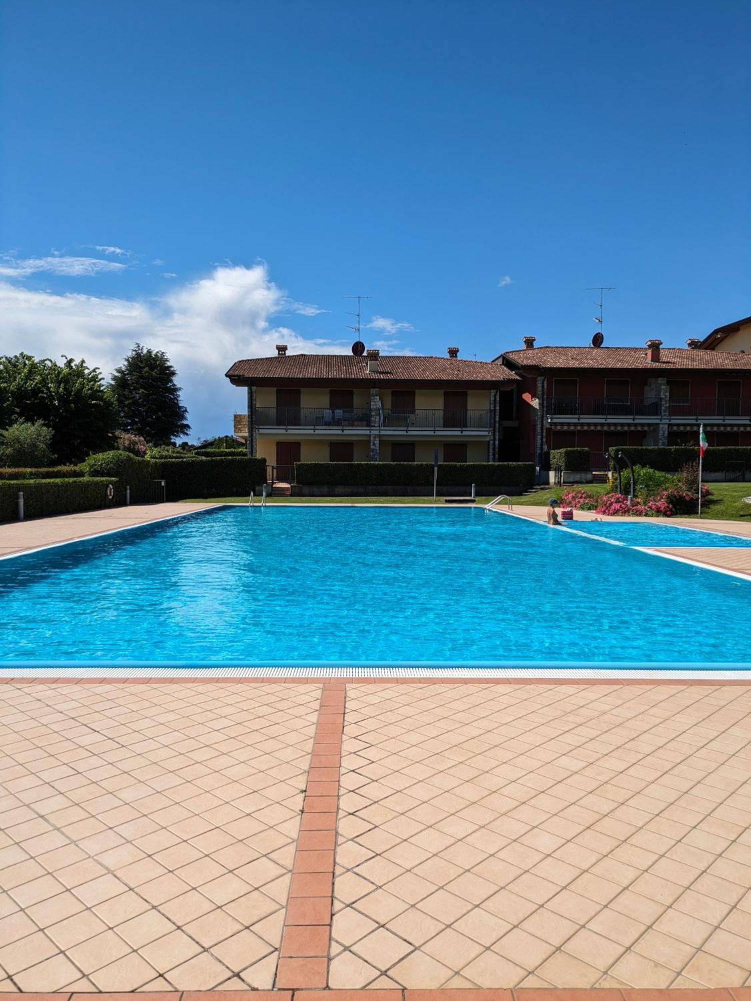 La Fenice Holiday Apartment Manerba del Garda Szoba fotó